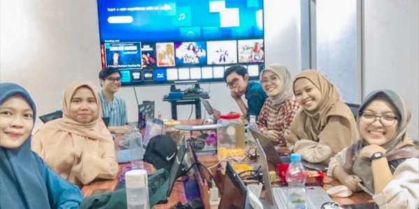 Raih IPK 3,82, Septia Jadi Wisudawan Terbaik Sarjana Terapan ITS