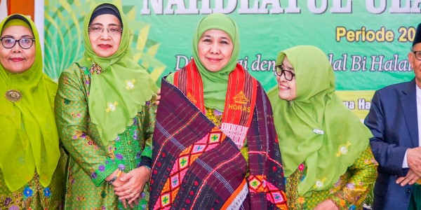 Lantik & HBH Muslimat NU Sumut, Khofifah Ajak Rajut Kembali Persaudaraan Pasca Putusan MK