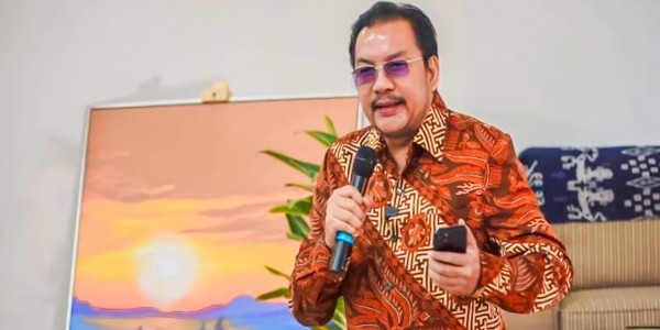 Denny JA: Saatnya Politik Move On Setelah Putusan MK