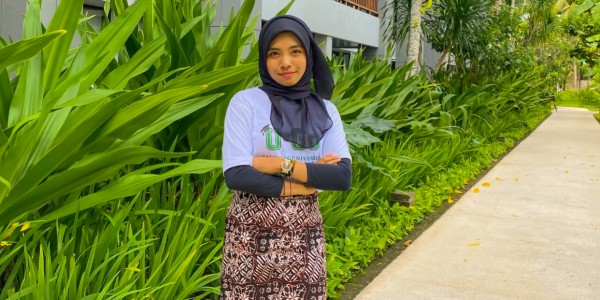 Bintang Muslimah Jadi Salah Satu Awardee U-Go Scholarship