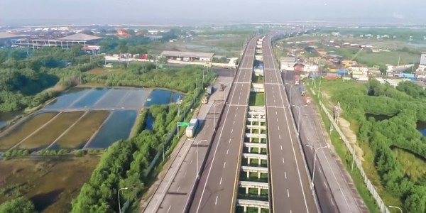 Pelindo dan Pemkot Bahas Rencana Pengoperasian Fly Over Terminal Teluk Lamong