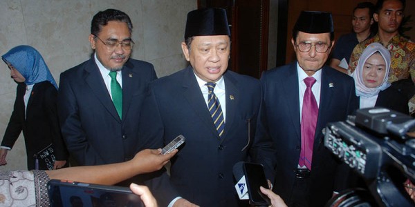 Pelantikan Anggota MPR Pengganti Antar Waktu (PAW)