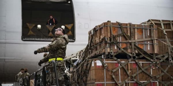Mayoritas Warga AS Menentang Bantuan Washington kepada Israel dan Ukraina