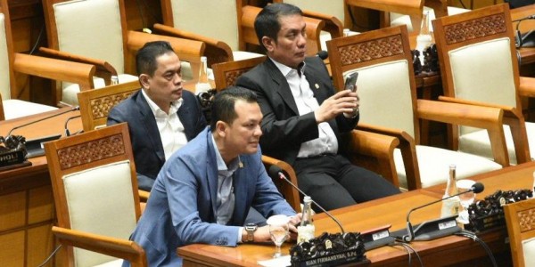 Martin Manurung Minta Pimpinan DPR Tindak Lanjuti Surpres RUU Perkoperasian