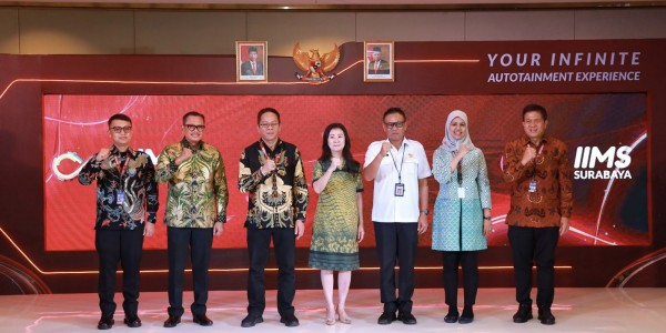 Hadir di IIMS Surabaya 2024, PLN Perkuat Dukungan Infrastruktur Kendaraan Listrik