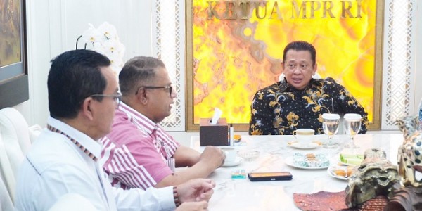 Bamsoet Dukung Pembentukan Dewan Advokat Nasional