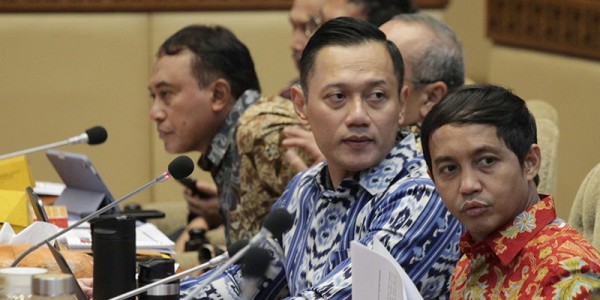 Menteri ATR/BPN Raker Dengan Komisi II DPR