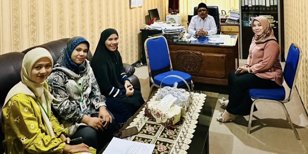 Inovasi Mahasiswa UNISA Yogyakarta : Pemanfaatan Teknologi Informasi Pendidikan