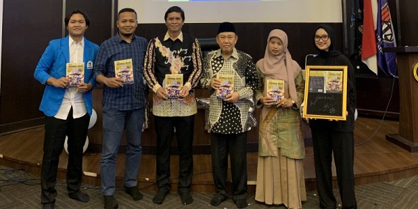 Aktivis HTN UIN Jakarta Luncurkan Buku Soal Pemilu, Soroti Praktik Demokrasi dan Reformasi