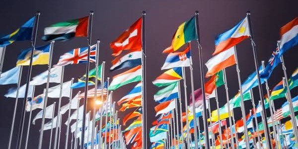 Four'as Politica Dalam Pembagian Kekuasaan di Era Negara Demokrasi Modern Saat Ini