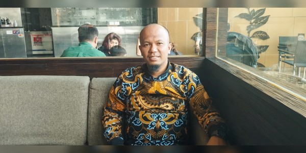 Wisata Kota Lama Surabaya, Bang Udin Ingatkan Pentingnya Dampak Ekonomi bagi Masyarakat