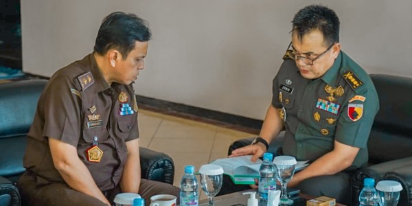 Direktur Eksekusi Jampidmil Courtesy Call ke Pimpinan Korem 084/Bhaskara Jaya
