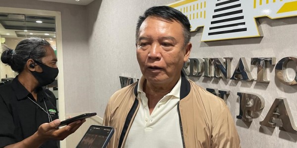 Komisi I DPR Minta TNI Tegakkan Hukum di Kasus Prajurit Tembak Pemulung dan Pembakaran Rumah Wartawan
