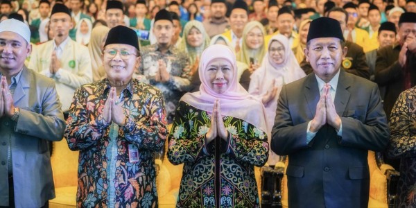 Lulusan Pesantren jadi Pembelajar Sejati, Khofifah: Terapkan Siklus 3E & Wujudkan Indonesia Emas 2045