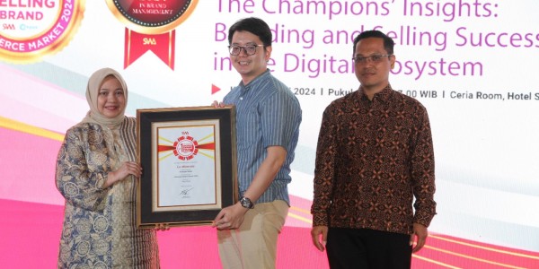 Asli Milik Indonesia, Le Minerale Jadi Juara Indonesia Original Brand Award 2024