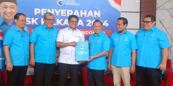 Penyerahan SK Pilkada 2024 Partai Gelora Indonesia