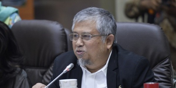 DPR: Pak Presiden dan Pak Menkes, Jangan Buka Ruang Generasi Muda untuk Berzina