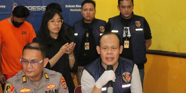 Gegara Cinta Segitiga, Pemulung di Palmerah Kena Peluru Nyasar 