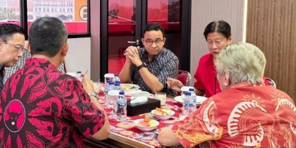 Anies Datangi Kantor DPD PDIP Jakarta
