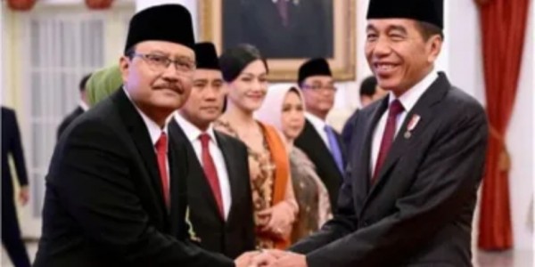 Reshuflle Kabinet yang Masa Jabatannya 1,5 Bulan, Cuma Boroskan Anggaran Negara