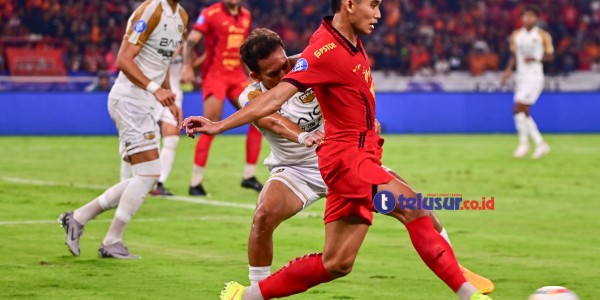 Foto: Lanjutan Liga 1 2024/2025, Persija Ditahan Imbang Tanpa Gol Dewa United di SUGBK