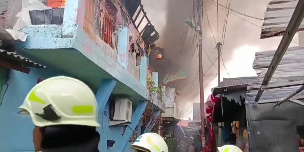 Kebakaran di Cipinag Baru, 3 Balita Tewas dan 17 Rumah Hangus 