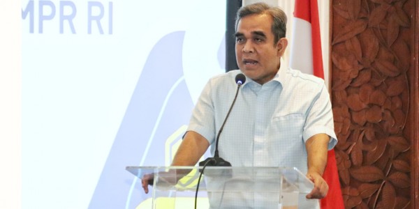 Ahmad Muzani Minta Pemerintah Tunda Kebijakan Ekspor Pasir Laut