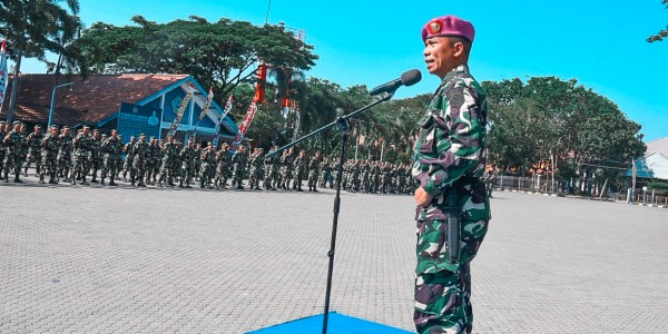 Pasca Pelantikan, Siswa Dikmaba TNI AL Angkatan 44/1 Menuju Mako Kodikdukum Kodiklatal