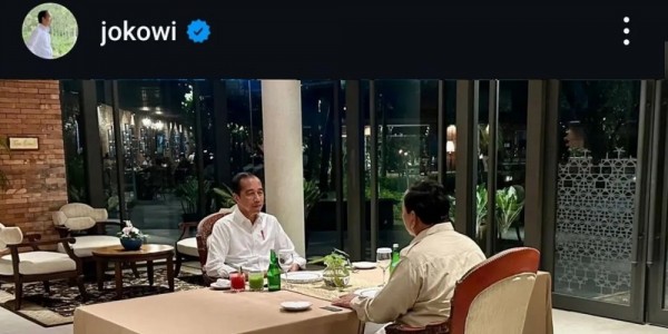 Jokowi dan Prabowo Makan Malam Bersama dan Diskusi Lebih dari Dua Jam