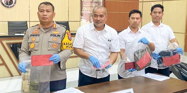 Polda Jatim Tangkap Pelaku Curanmor di Balongbendo dan Pencurian Kalung Emas di Sedati