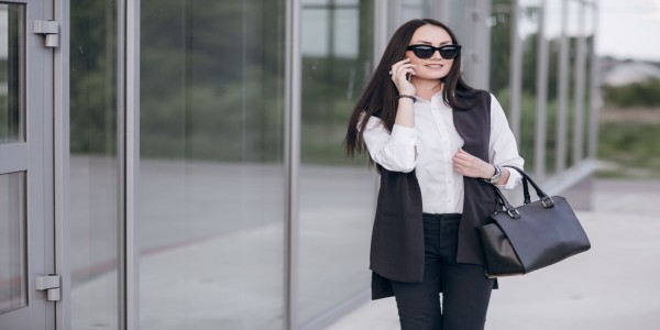 Beragam Model Tote Bag Wanita: Stylish dan Tahan Lama