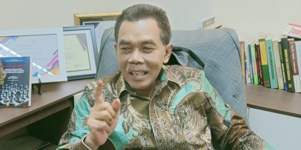 Pancasila Sebagai Philosophische, Dalam Sistem Belajar  Mengajar pada Pendidikan Nasional Terkait Membangun Karakter Bangsa