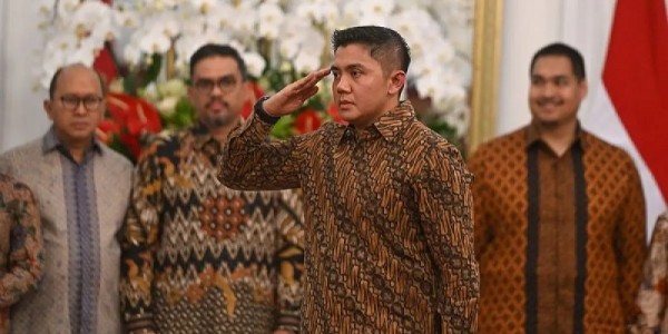 Jadi Sekretaris Kabinet, Mayor Teddy Tak Lagi Jabat Wadanyonif Para Raider 328/Dirgahayu 