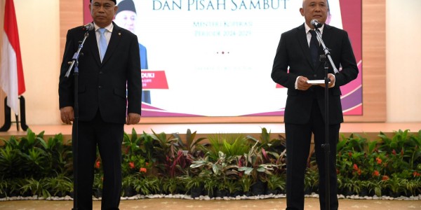 Sertijab Menteri Koperasi, Budi Arie Sampaikan Target 100 Hari Kerja