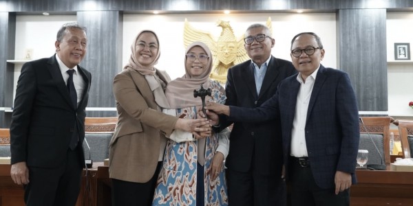 DPR Harus Jadi Lembaga yang Aspiratif dan Responsif  terhadap Suara Masyarakat