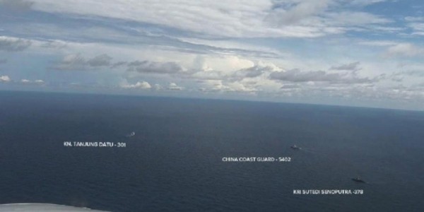 Bakamla Usir Kapal China Coast Guard di Laut Natuna