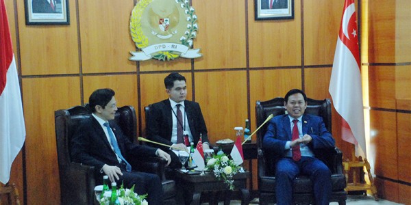 Ketua DPD RI dan PM Singapura Lawrence Wong Bicara Peningkatan Investasi Khususnya di Daerah