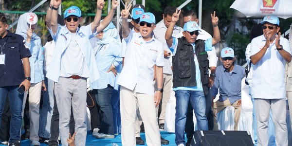 Pesta Rakyat ASR-Hugua Kolaka Berlangsung Meriah: Ajak Masyarakat Wujudkan Perubahan Sultra pada 27 November