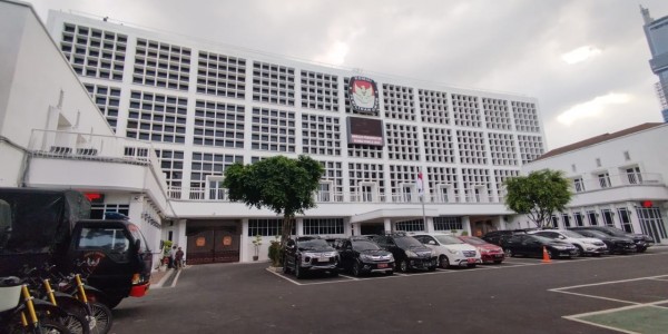 DPR Minta KPU Cari Tahu Penyebab Turunnya Partisipasi Masyarakat di Pilkada 2024