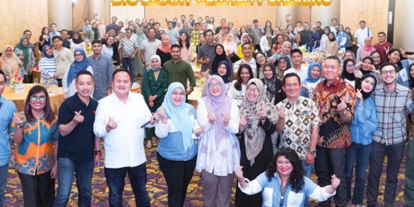 Dukung Pejuang Dua Garis Biru, Smart Fertility Clinic Berbagi Program Bayi Tabung 