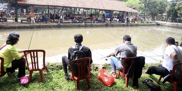 Serunya Jumpa KWP: Lomba Mancing Wartawan Sambil Berbagi Kasih