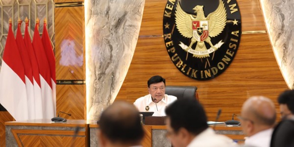 Menko Polkam Imbau Masyarakat Waspadai Peredaran Uang Palsu