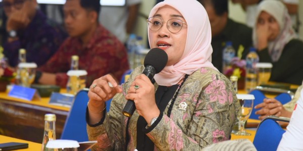 Wabah PMK Merebak, Senayan Desak Pemerintah Lakukan Isolasi dan Karantina