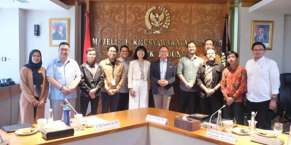 Pimpinan MPR Siap Jadi Titik Temu Kolaborasi Cegah Krisis Iklim