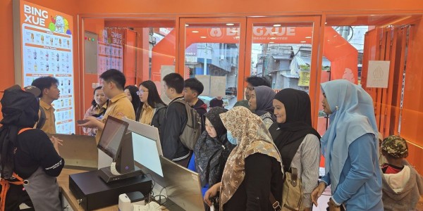 Resmi Dibuka, Antusiasme Warga Membludak Saat Grand Opening Bingxue di Bagan Riau
