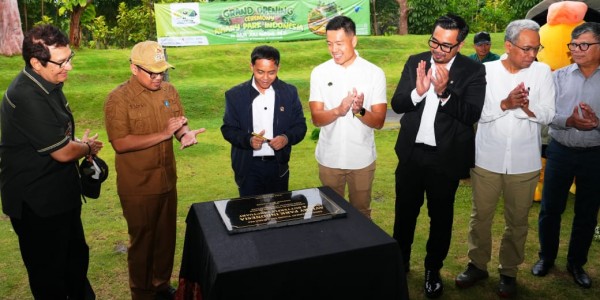 Resmikan Aviary Park Indonesia, Pemerintah Pastikan Dukung Pihak Penjaga Satwa