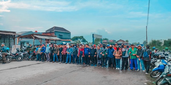 10 Bus dari Nganjuk Siap Hadang, Berujung PN Sidoarjo 2x Tunda Eksekusi Lahan di Tambak Oso
