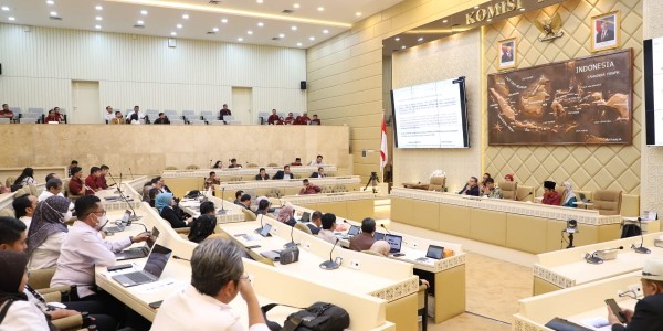 DPR, Kemenpan RB dan BKN Sepakati Batas Waktu Penyelesaian Tenaga Non-ASN