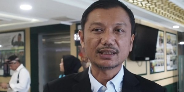 Protes Massal, Komisi II Minta Menpan RB Cabut Penundaan Pengangkatan CASN dan PPPK