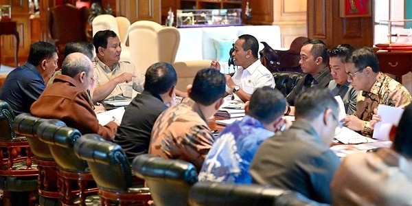 Presiden Prabowo Pimpin Rapat Terbatas untuk Percepat Hilirisasi Nasional